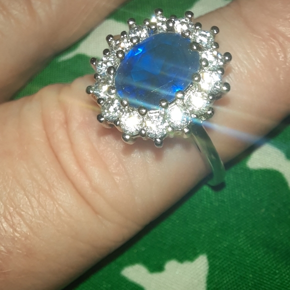 Silver Large Blue Oval Clear Stone Cocktail Ring - Picture 4 of 14
